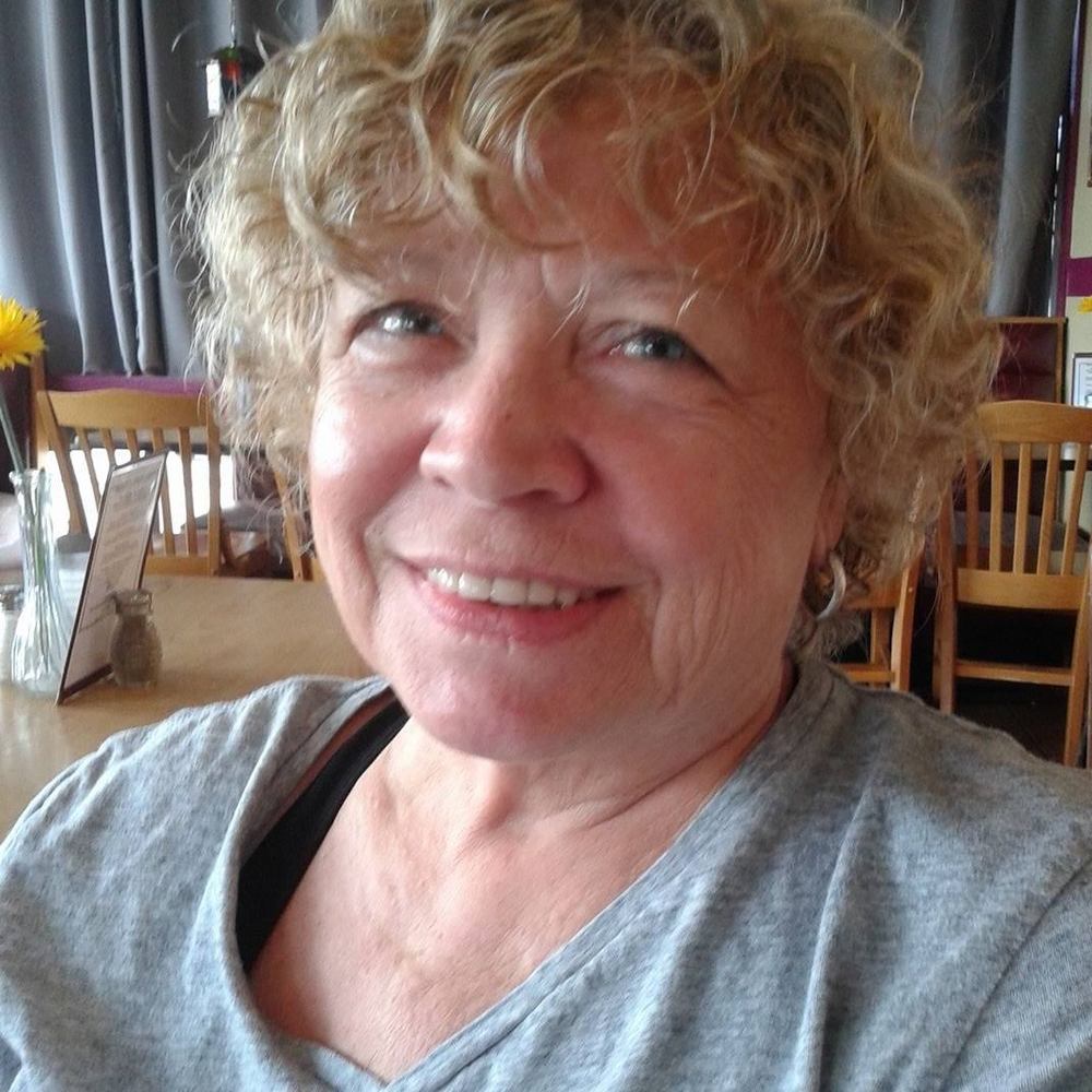 Meet your Posher, Rita